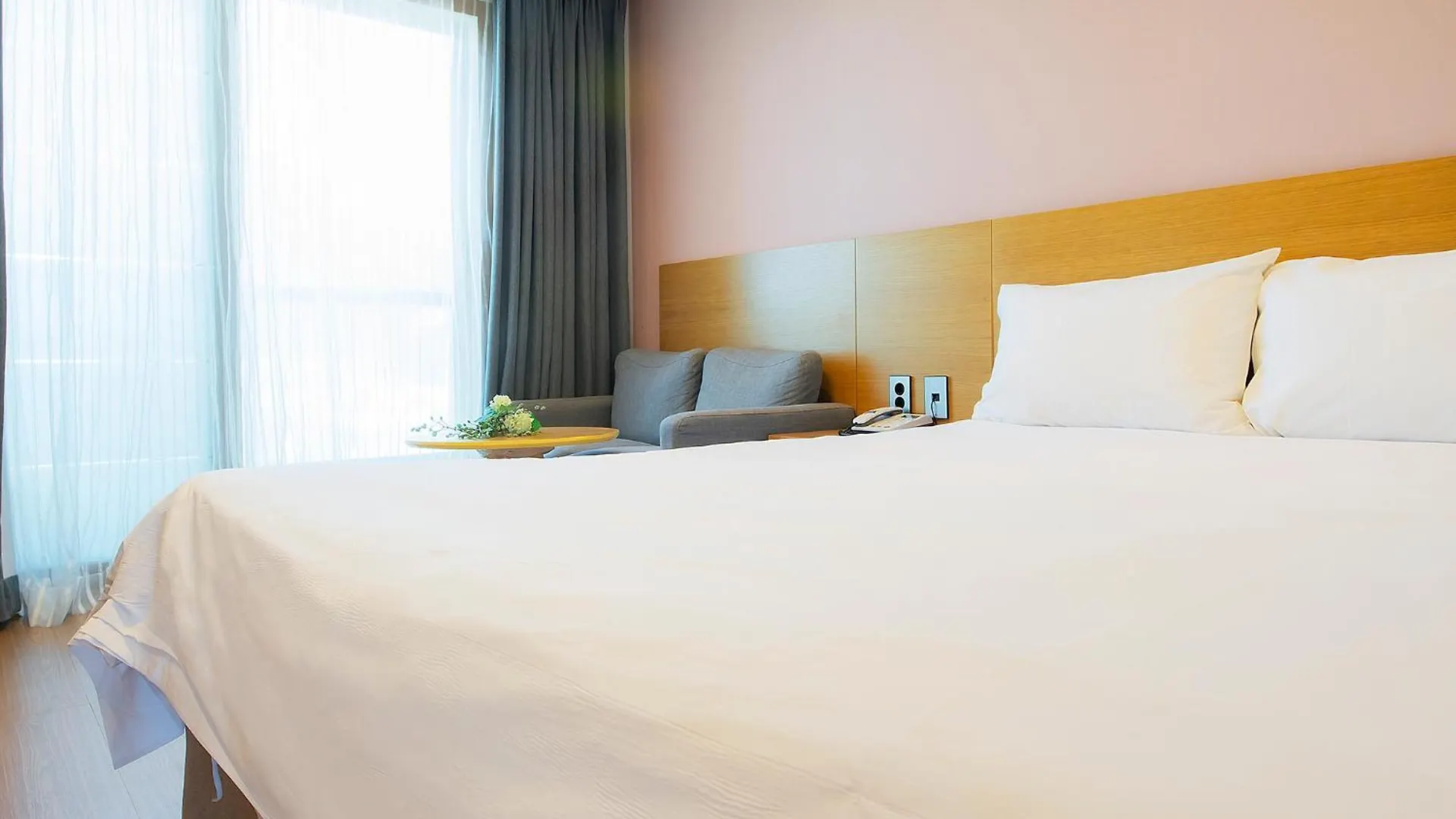 Sims Hotel Jeju South Korea